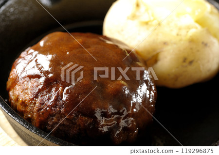Hamburger steak and buttered potatoes Hamburger steak and buttered potatoes 119296875