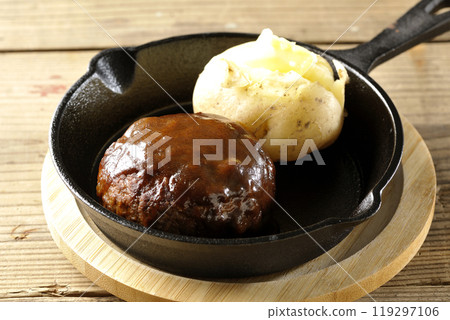 Hamburger steak and buttered potatoes Hamburger steak and buttered potatoes 119297106