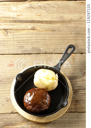 Hamburger steak and buttered potatoes Hamburger steak and buttered potatoes 119297120