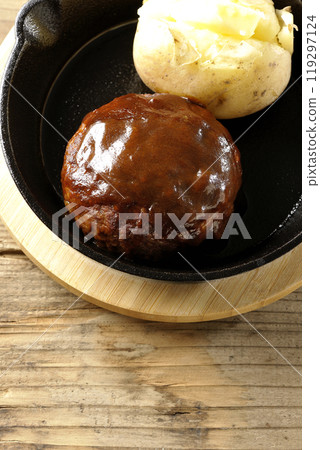 Hamburger steak and buttered potatoes Hamburger steak and buttered potatoes 119297124
