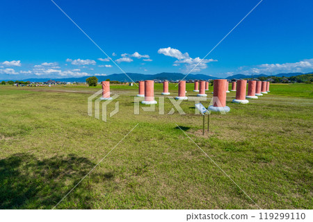 Kashihara City, Nara Prefecture, Fujiwara Palace Site, Reconstructed columns at the south gate of Chodoin Kashihara City, Nara Prefecture, Fujiwara Palace Site, Reconstructed columns at the south gate of Chodoin 119299110