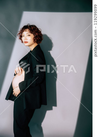 年輕新娘拍孕婦照 119299899