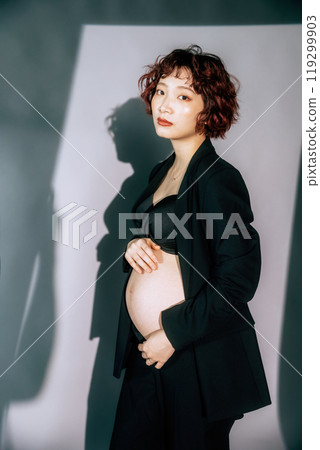 年輕新娘拍孕婦照 119299903