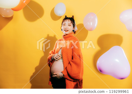 年輕新娘拍孕婦照 年輕新娘拍孕婦照 119299961