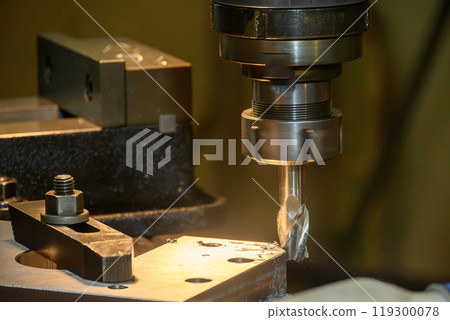 The side milling process on NC milling machine by flat nose end mill tools. The side milling process on NC milling machine by flat nose end mill tools. 119300078