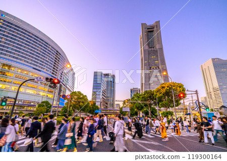 Yokohama cityscape, Japan, October. The Nipponmaru intersection in front of Sakuragicho Station is crowded with foreign tourists. To the left is Sakuragicho Station (October 13th) 119300164