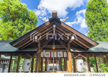 In front of the main hall of Kijimaza Amaterasu Mitama Shrine (Uzumasa, Ukyo Ward, Kyoto City) 119302226