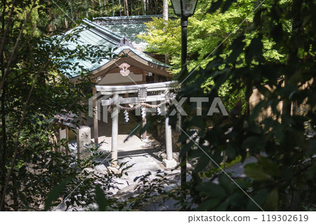 Ishikiri Tsurugiya Shrine Kaminosha and Yatsushiro Ryuo Shrine (photographed in September 2024) Ishikiri Tsurugiya Shrine Kaminosha and Yatsushiro Ryuo Shrine (photographed in September 2024) 119302619