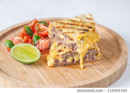 Beef and cheese taco 119305360