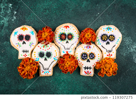 Mexican Halloween Dia de los Muertos 119307275