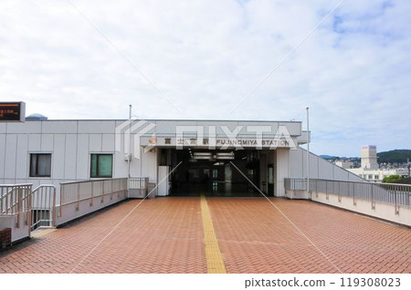 Fujinomiya Station 119308023