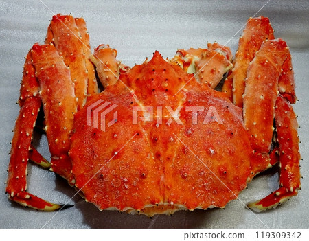 Frozen king crab (boiled crab) delivered by courier 119309342