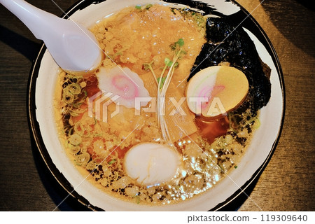 函館拉麵 醬油拉麵 119309640