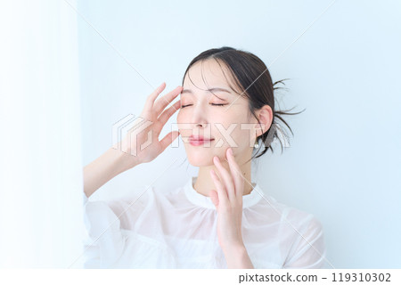 白色 圖片 女人 119310302