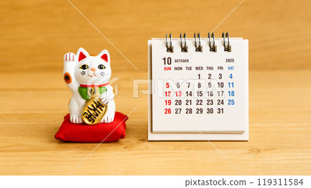 October 2025 calendar and beckoning cat Japanese lucky day calendar image material 119311584