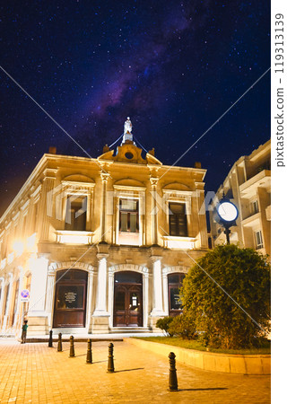 巴庫老城城牆的美麗夜景 119313139
