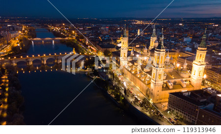 Night aerial view of Saragossa 119313946
