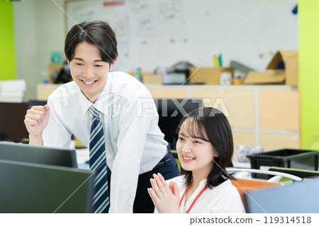 團隊合作 119314518