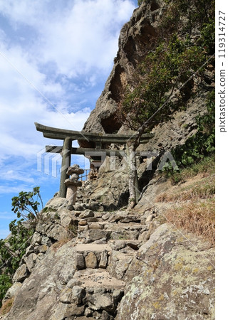 Takuhi Benzaiten Shrine and the surrounding area [Takeno-cho, Toyooka City, Hyogo Prefecture] 119314727
