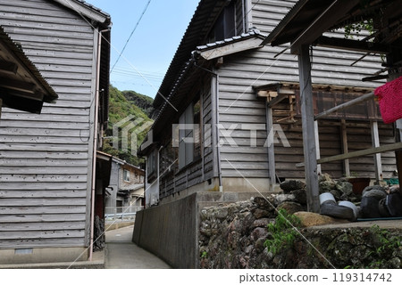 Takuhi Benzaiten Shrine and the surrounding area [Takeno-cho, Toyooka City, Hyogo Prefecture] 119314742