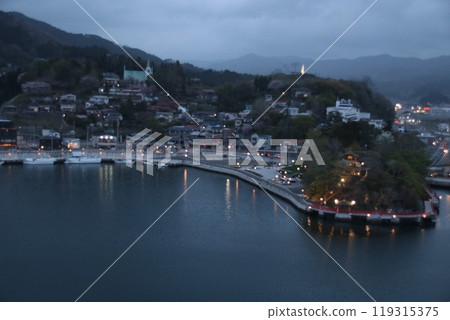 Night view of Ukimido Night view of Ukimido 119315375