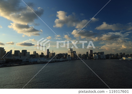 Tokyo Bay and buildings seen from Rainbow Bridge - Evening and night view Tokyo Bay and buildings seen from Rainbow Bridge - Evening and night view 119317601