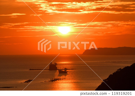 Evening scenery of Kujuku Island Evening scenery of Kujuku Island 119319201