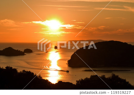 Evening scenery of Kujuku Island Evening scenery of Kujuku Island 119319227