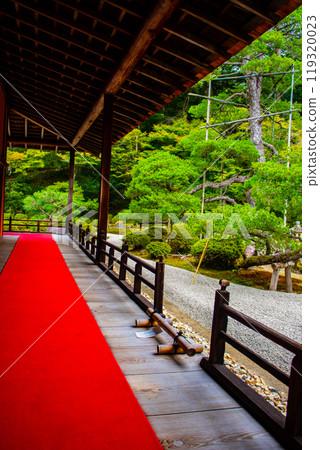 [Kyoto Scenery] Manshuin Temple - Crane and Turtle Dry Landscape Garden 119320023