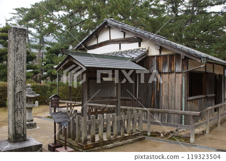 H市松下村學校的街道 H市松下村學校的街道 119323504