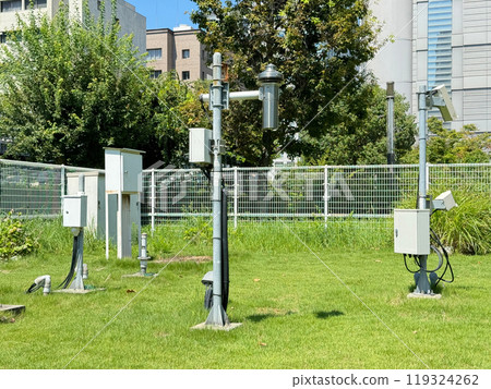 Ventilator at the observation site of the Osaka Regional Meteorological Observatory (Chuo-ku, Osaka City) Ventilator at the observation site of the Osaka Regional Meteorological Observatory (Chuo-ku, Osaka City) 119324262