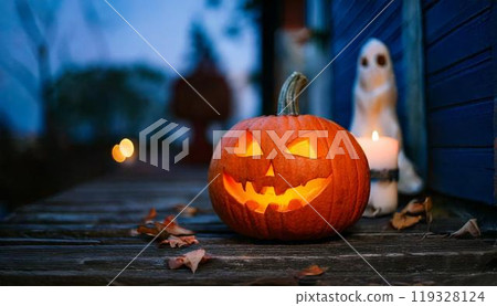 萬聖節!南瓜燈發出詭異光芒的夜晚 萬聖節!南瓜燈發出詭異光芒的夜晚 119328124