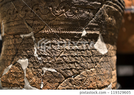 Patterns on Jomon pottery, excavated from Komakino ruins in Aomori city 119329605