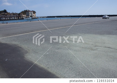 Concrete part of the fishing port 119331014