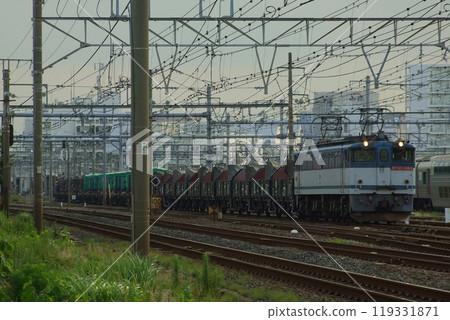 Self-Defense Forces equipment transport training train towed by EF65-1060 running on the Tokaido Main Line_Photo taken on June 30, 2008 119331871