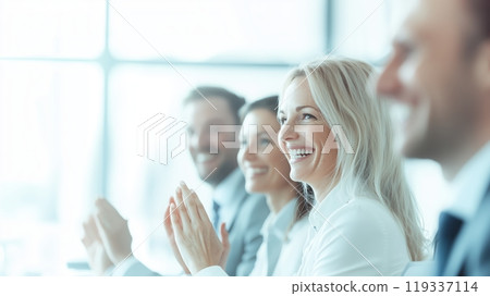 Meetings and seminars full of smiles 119337114