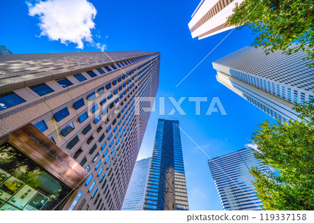 Tokyo cityscape in October, Japan. View of Shinjuku Center Building, etc. = October 7, 2024 Tokyo cityscape in October, Japan. View of Shinjuku Center Building, etc. = October 7, 2024 119337158