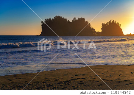Sunset Over Sea Stacks at First Beach, La Push, Washington State Sunset Over Sea Stacks at First Beach, La Push, Washington State 119344542