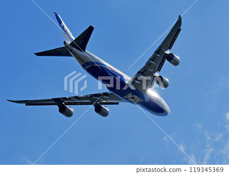 NCA 747 貨運起飛爬升 119345369