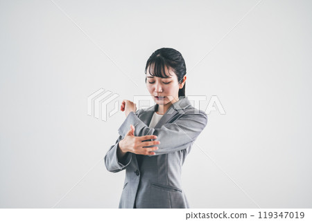 Business woman Business woman 119347019