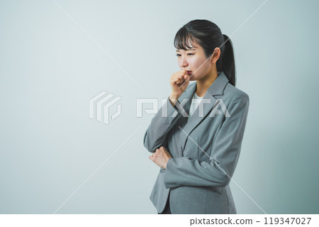 A cold cold business woman 119347027