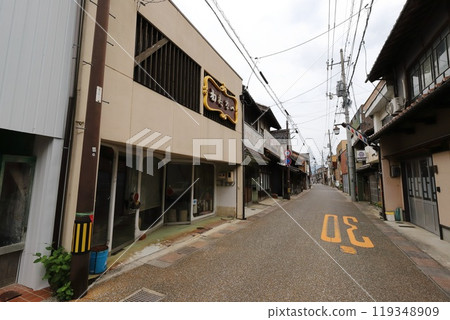 Tottori Kurayoshi Important Preservation District: The old streets of Utsubuki Tamagawa, Kurayoshi City Tottori Kurayoshi Important Preservation District: The old streets of Utsubuki Tamagawa, Kurayoshi City 119348909