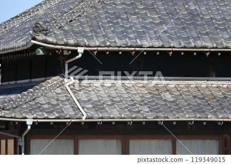 日本的瓦屋頂 日本的瓦屋頂 119349015
