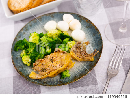 Chicken breast with broccoli and eggs 119349516