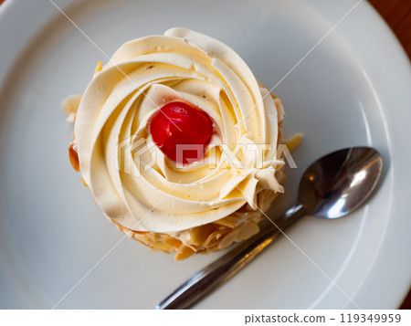 Delicious cake Sara's Sweets 119349959