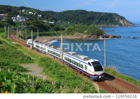【JR東日本】E653系1100輛特急「白雪」與日本海(信越本線:久慈拉波~青海川) 【JR東日本】E653系1100輛特急「白雪」與日本海(信越本線:久慈拉波~青海川) 119350218