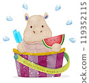 河馬棕色吃西瓜和冰淇淋降溫 119352115