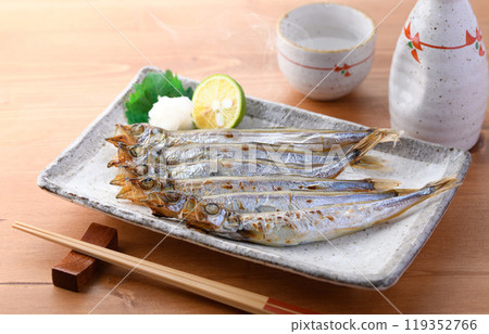 新鮮出爐的魚子魚子(魚子魚子) 新鮮出爐的魚子魚子(魚子魚子) 119352766