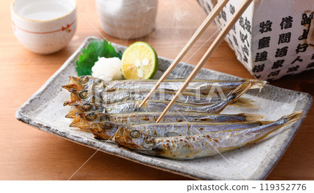 新鮮出爐的魚子魚子（魚子魚子） 119352776