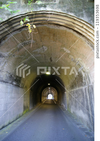 逗子市小坪隧道 逗子市小坪隧道 119353698
